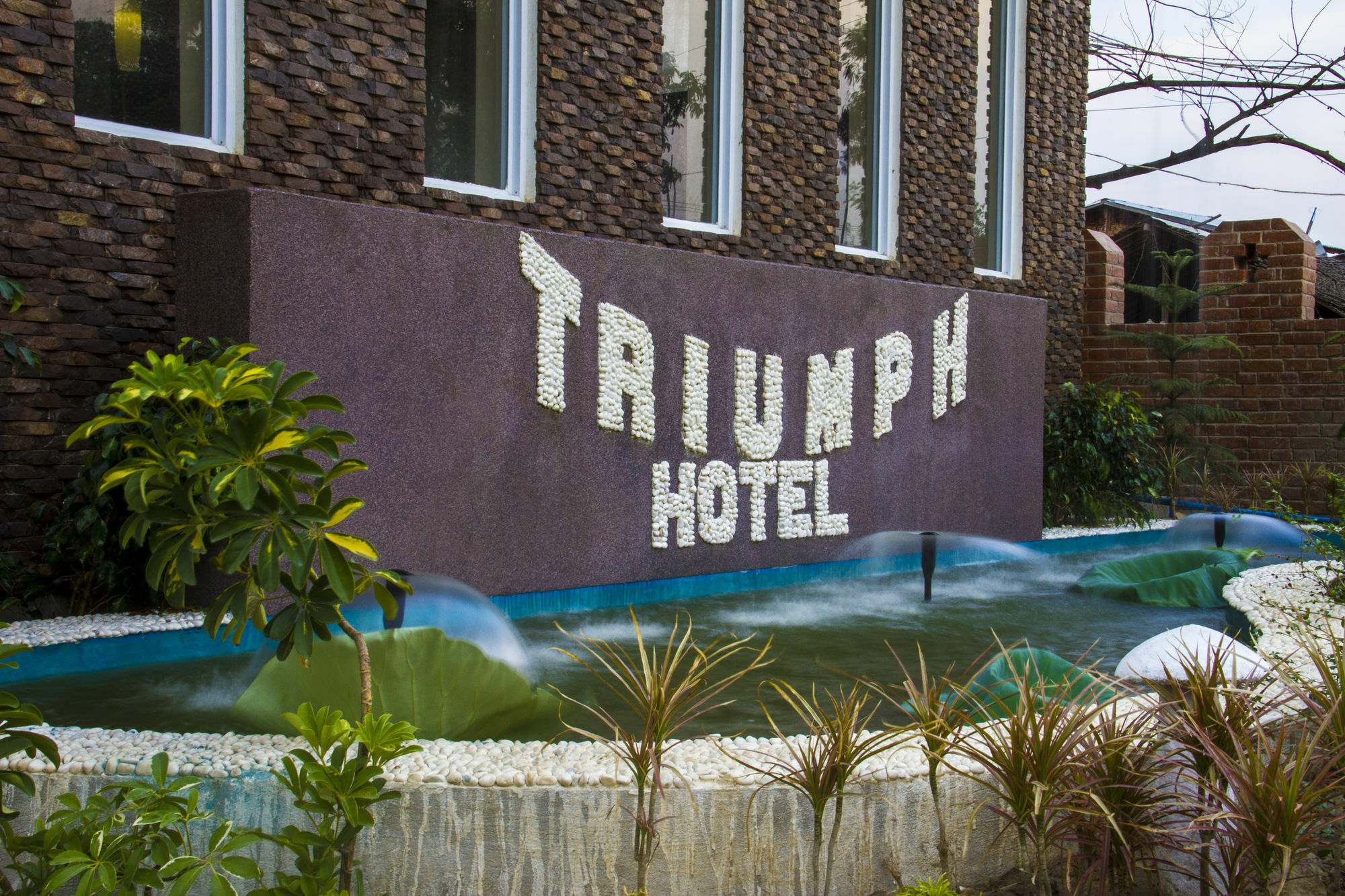 Triumph Hotel Мандалей Екстериор снимка